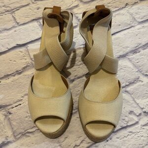 Tory Burch Cream Wedges